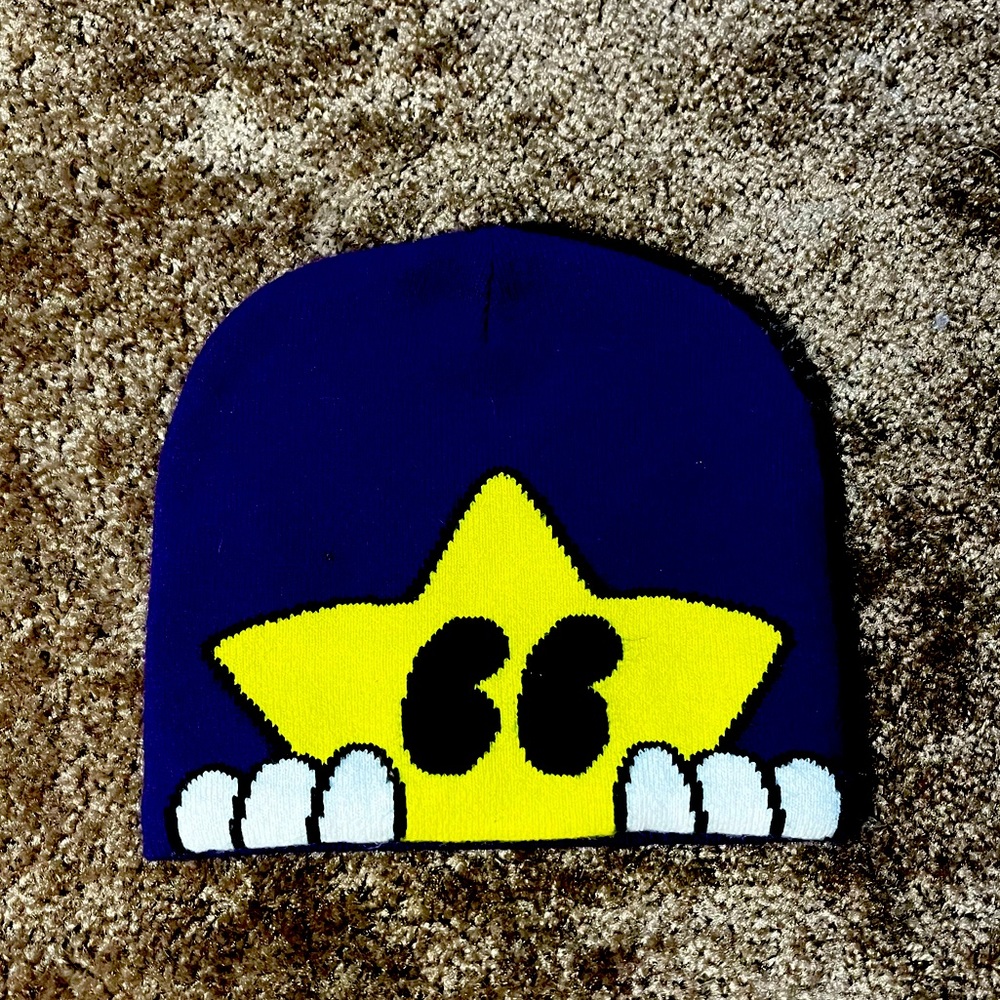 Y2K Star Beanie